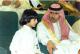 الأمير عبد العزيز ونجله الأمير راشد بن عبد العزيز في تسليم جائزة الأمير سعود بن محمد - رحمه الله - في سباق الفروسية